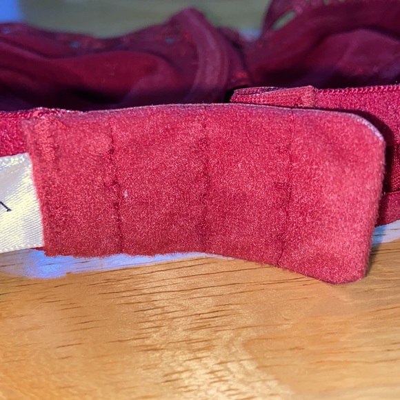 VICTORIA'S SECRET Full Cover VINTAGE Bra Underwire Decorative Details VTG 36B - Picture 10 of 10